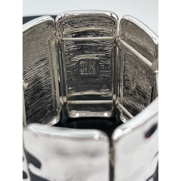 RLM Soho Signed Designer Hammered Silver Tone Stretch Bracelet - Picture 10 of 10